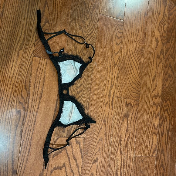 Urban Outfitters Black Bra with Red Floral Design - Picture 5 of 8